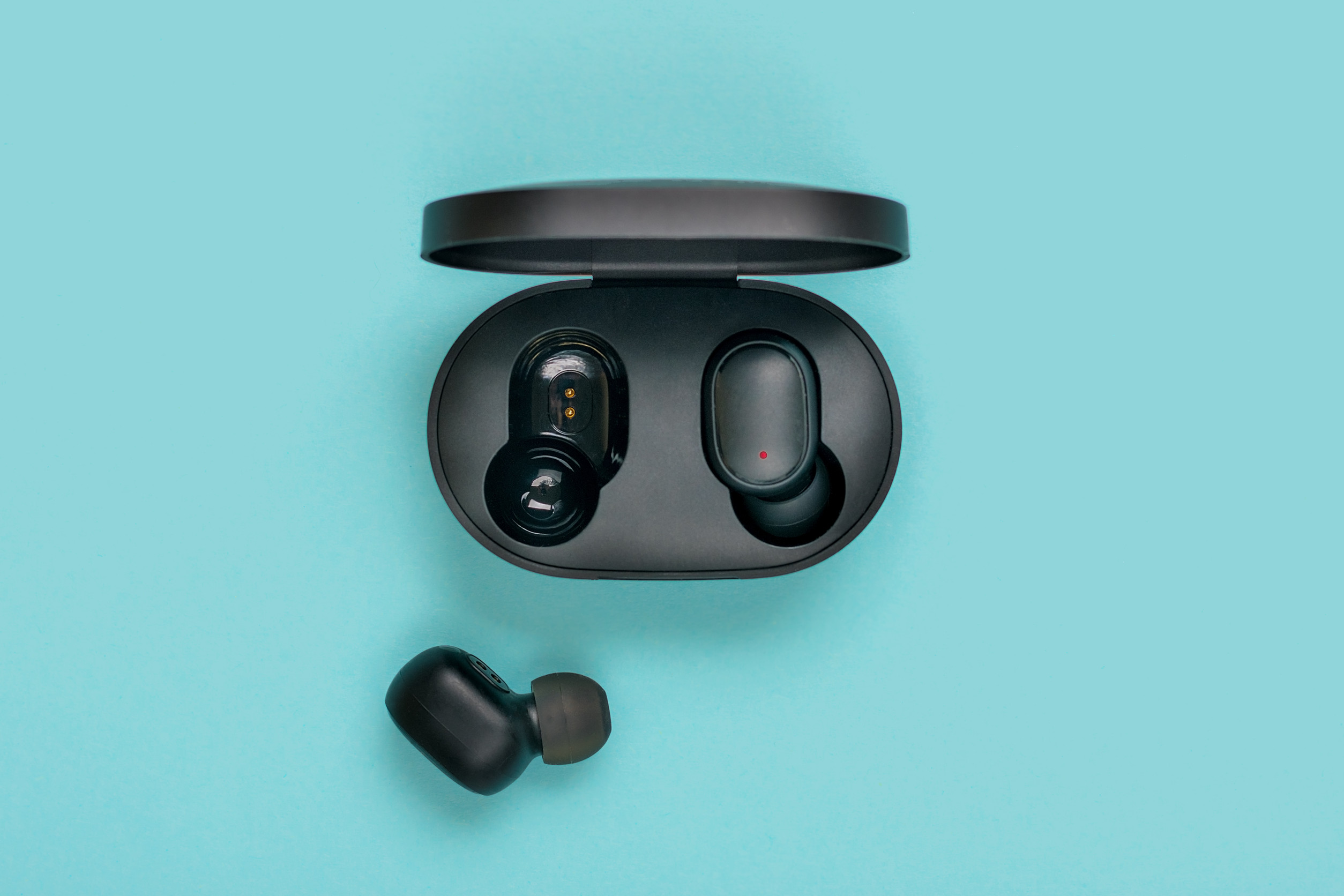 Best Wireless Earbuds for Long Battery Life (All-Day Use Without Recharging)