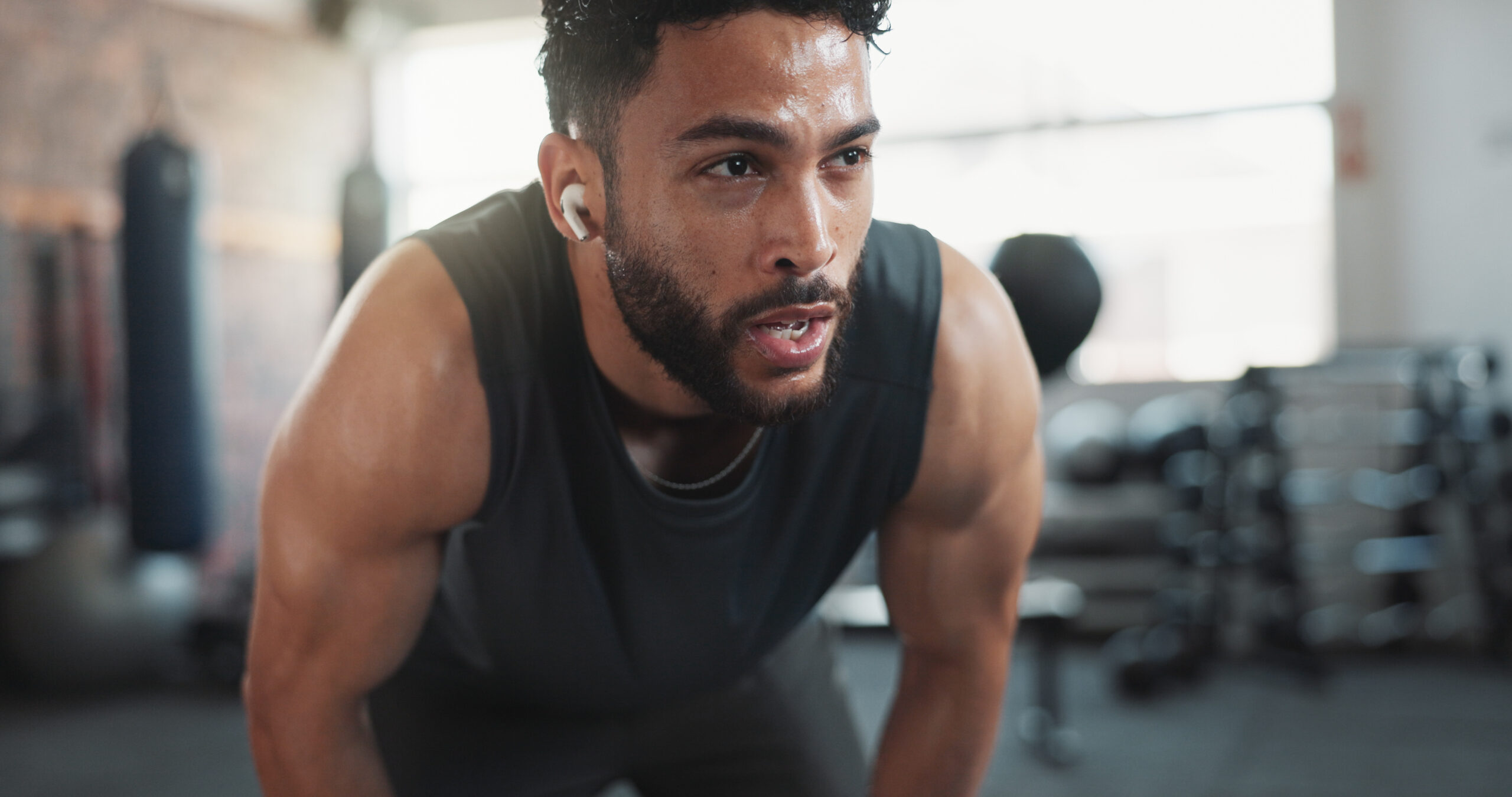 Wireless earbuds under £100
