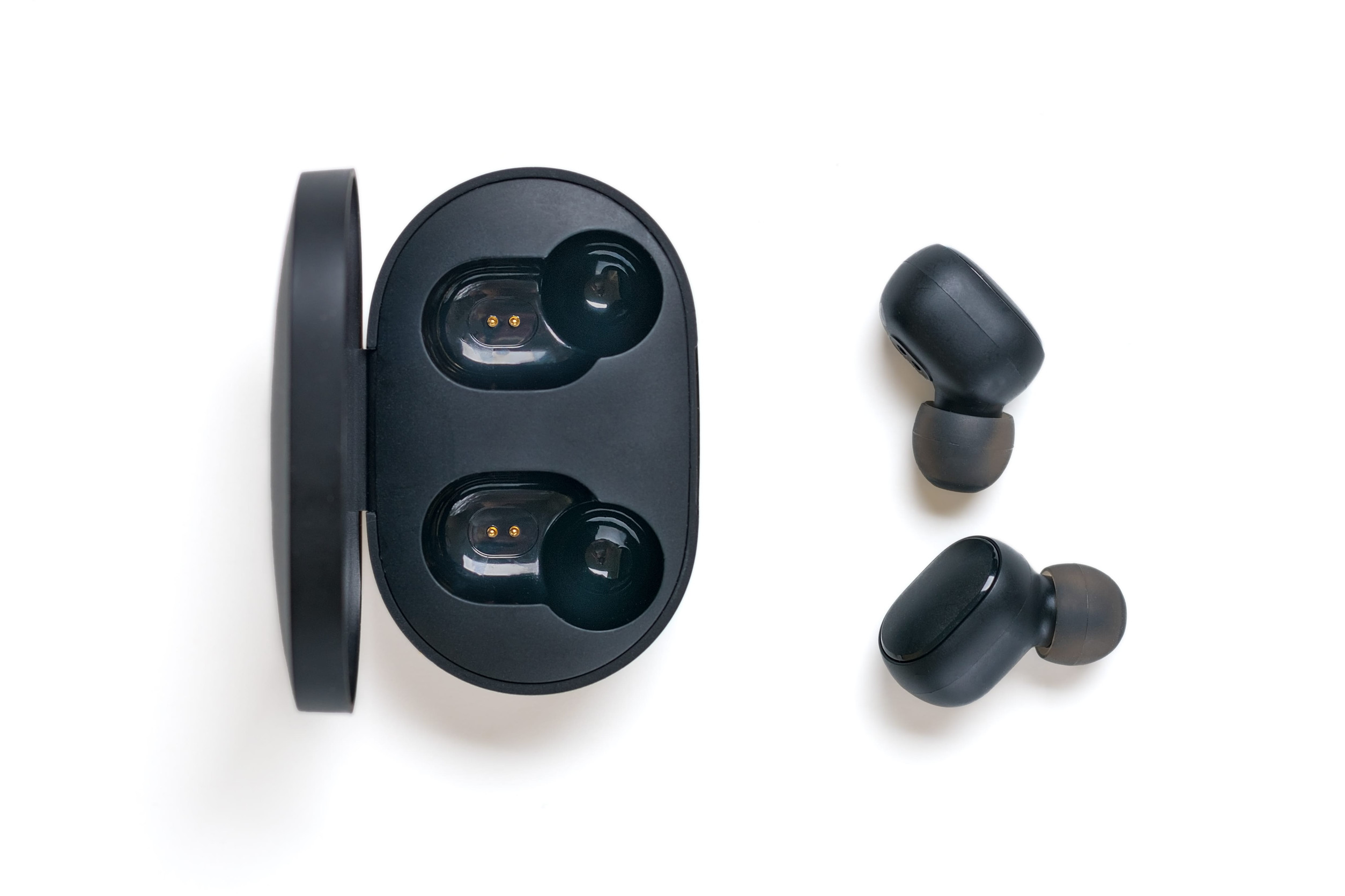 Best Earbuds for Work Calls & Zoom (2026 Guide)