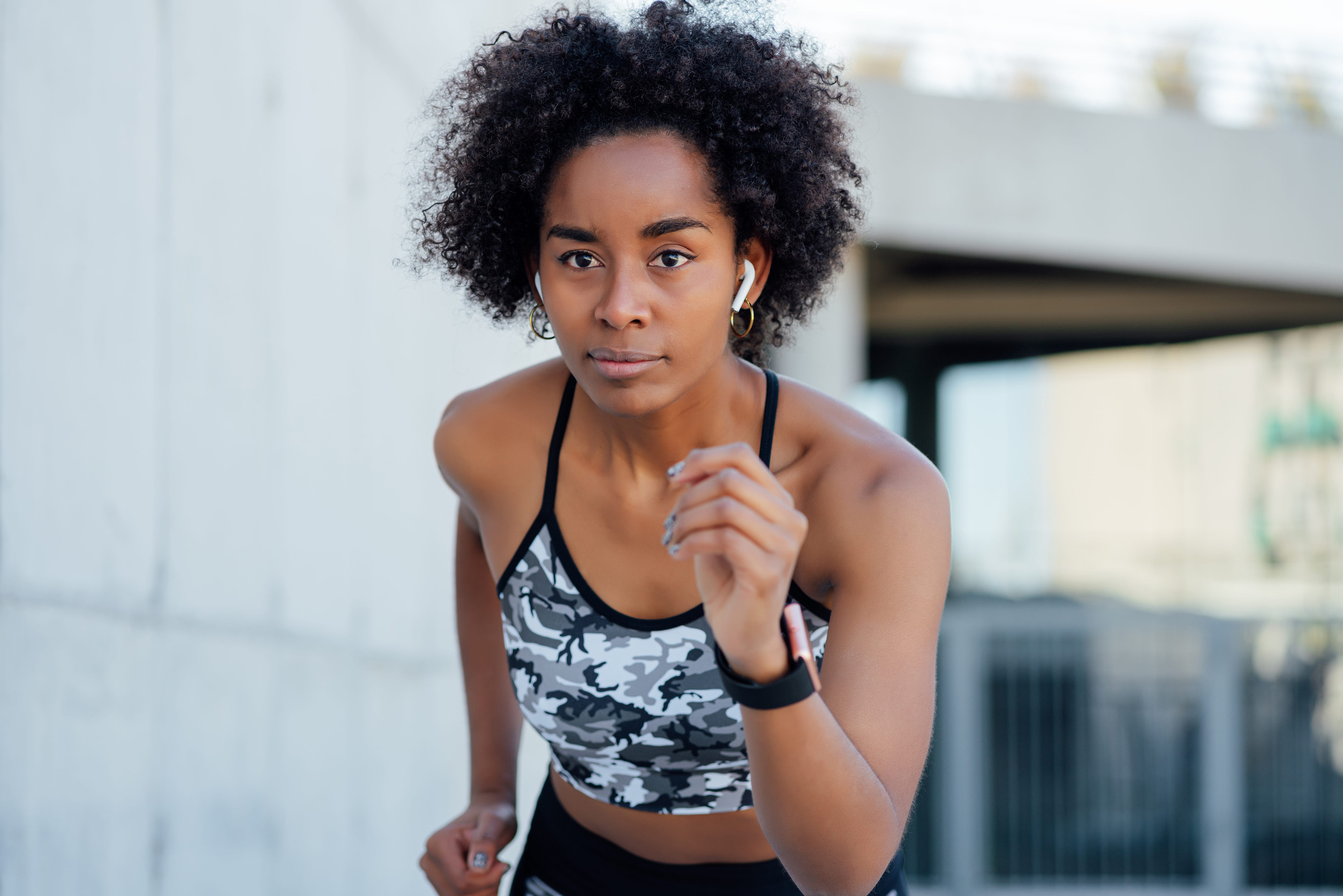 Best Earbuds for Trail Running – 2026 Guide